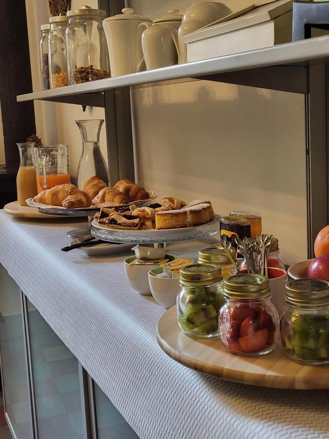 Bed and Breakfast 19 Borgo Cavour Тревизо Экстерьер фото