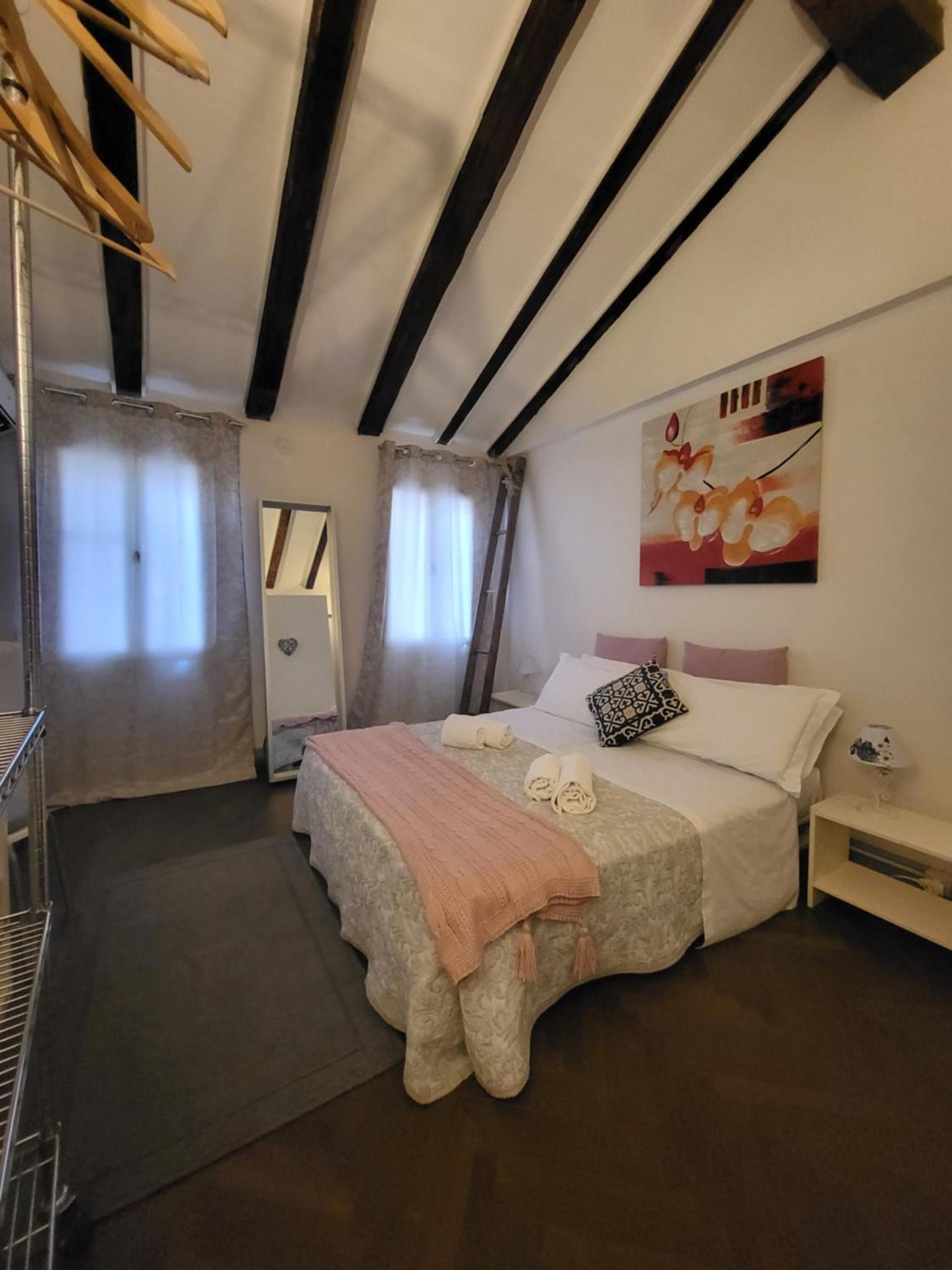 Bed and Breakfast 19 Borgo Cavour Тревизо Экстерьер фото